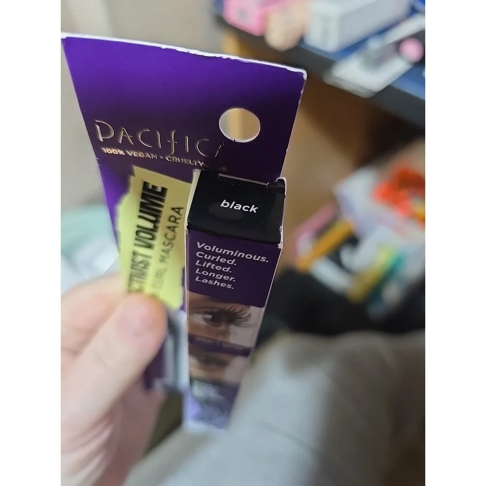 Pacifica Activist Volume & Curl Mascara Black 0.24 Oz / 7g Volumizing NIB